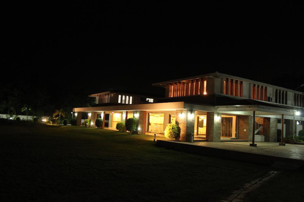 Wonderland Resort Silvassa Eksteriør bilde