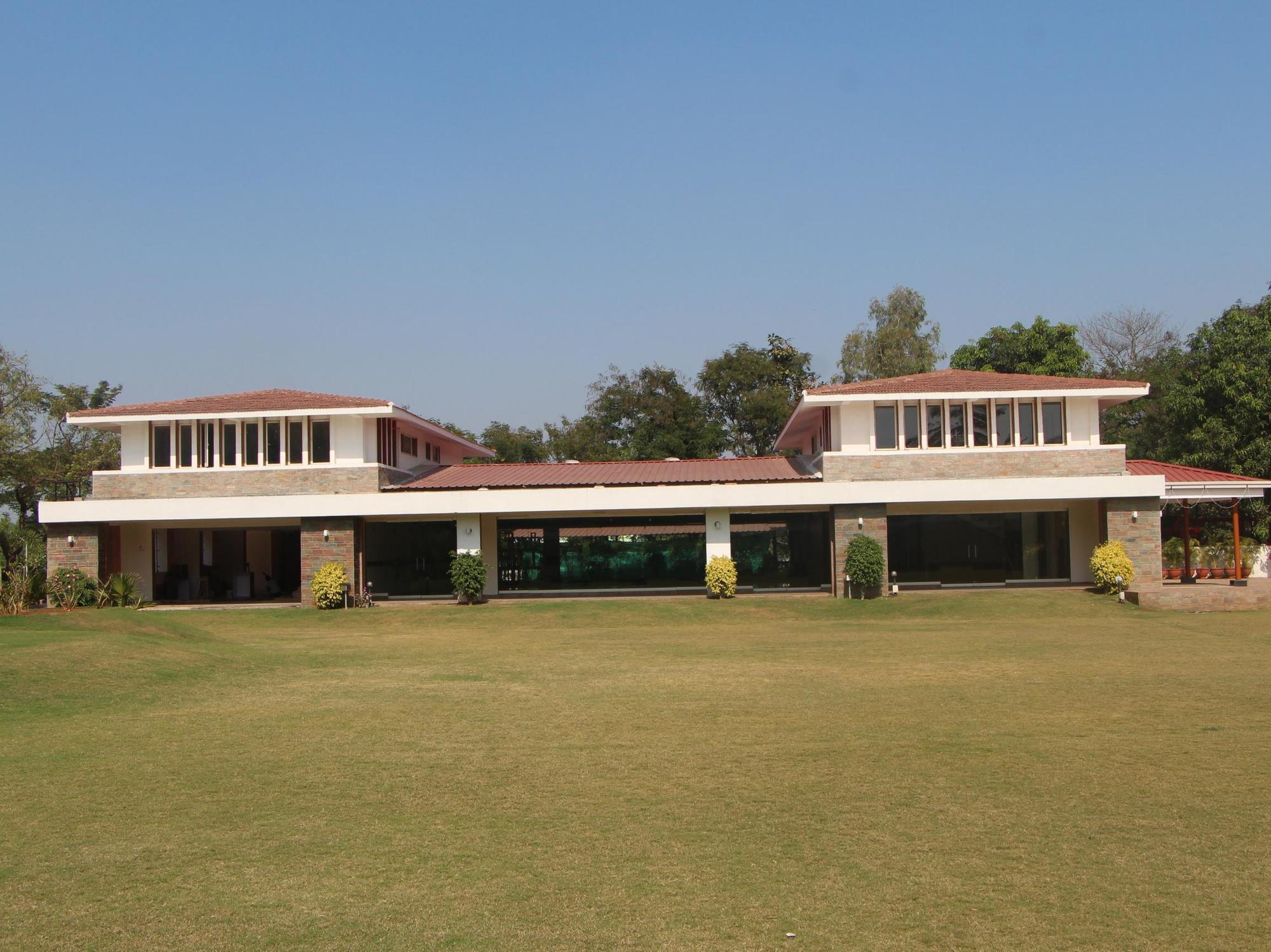 Wonderland Resort Silvassa Eksteriør bilde